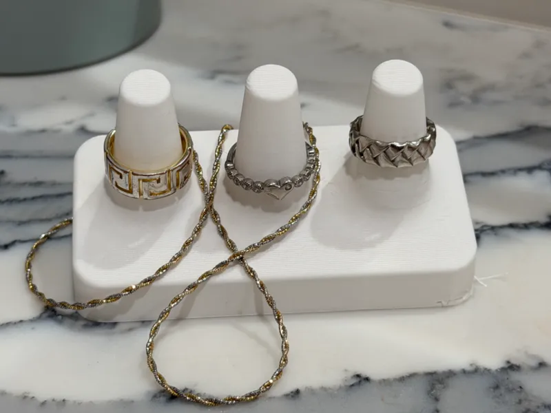 Ring display