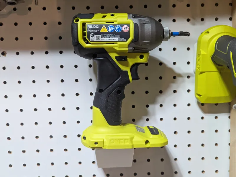 Ryobi Pegboard Mount - Upright, Facing Right