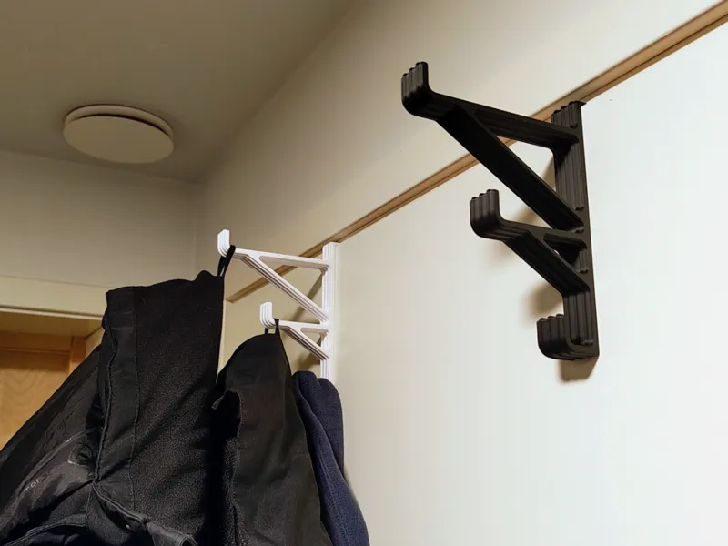 Customizable Over-Door 3-Hook Hanger