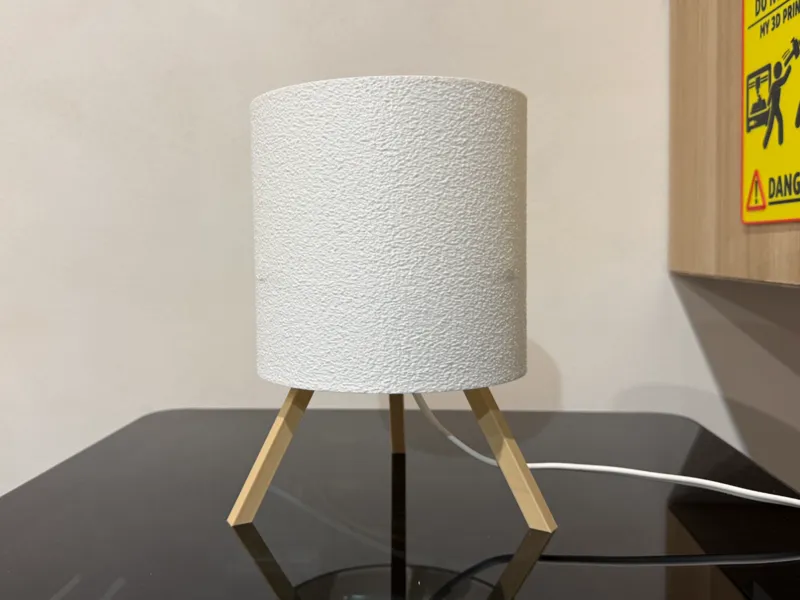 modern minimal design table lamp