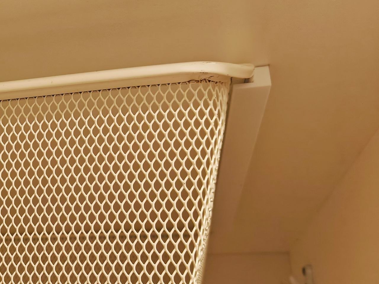 IKEA Komplement Mesh Basket Rail holder