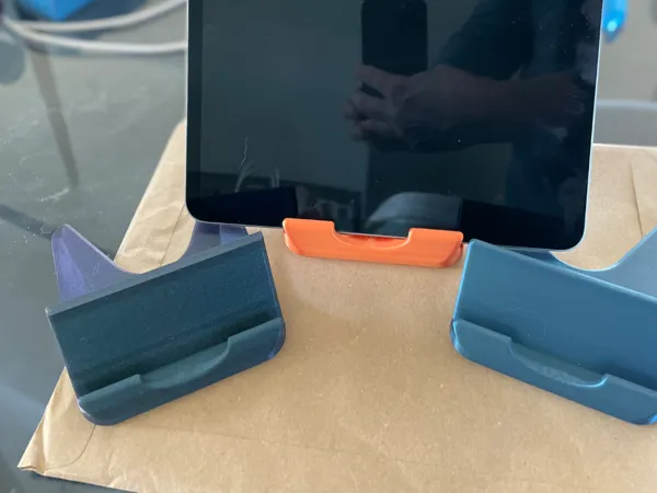 Support de bureau pour iPad / tablette