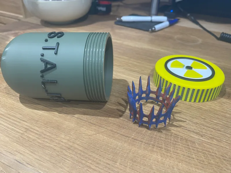 Artifact container - Project S.T.A.L.K.E.R edition