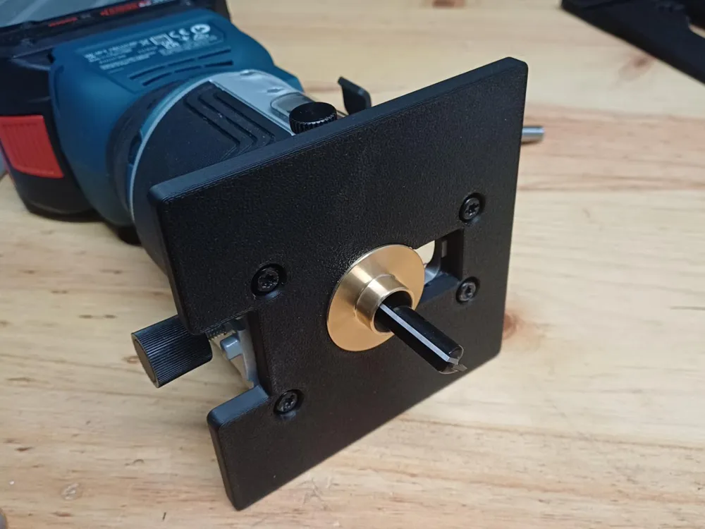 Bosch GKF 18V-8 Router Base for Template Guides - Free 3D Print Model ...