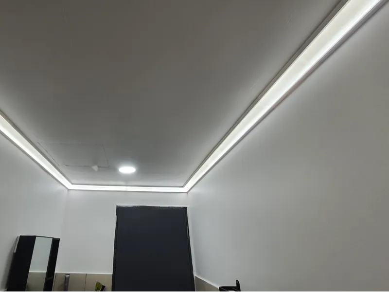 Corner LED Strip Holder for Indoor Deco Lighting