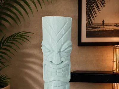 Garden totem pole