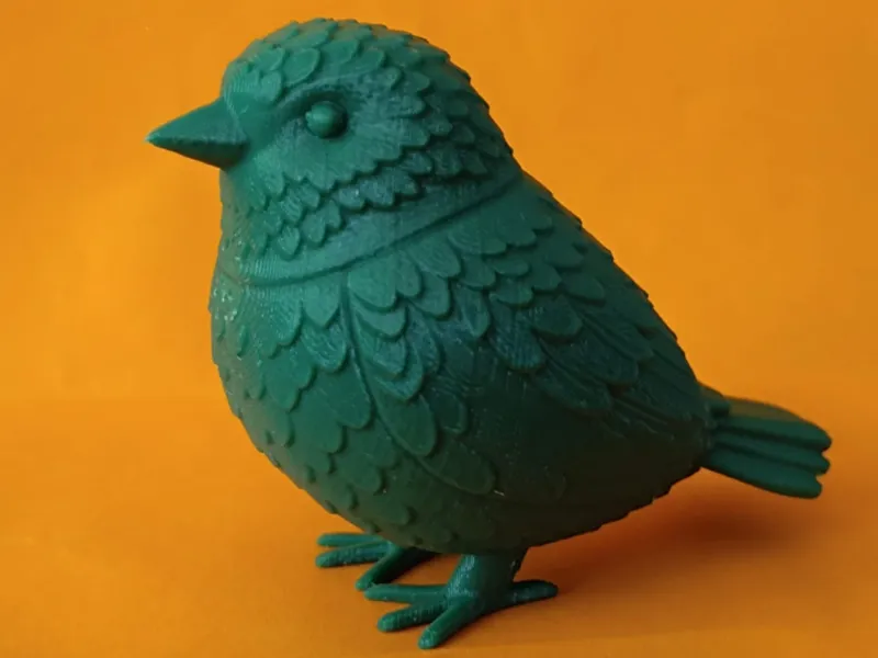 Robin bird figure decoration
