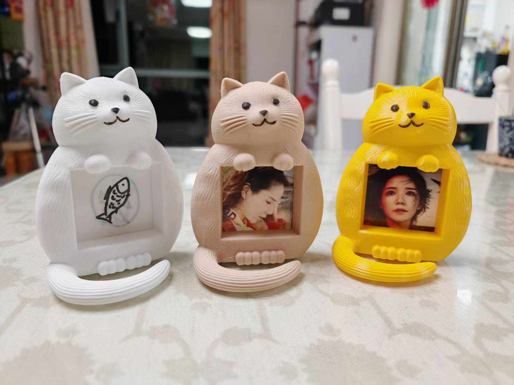 Miniatura 1 do modelo 3D 可爱猫咪相框 拍立得相框 毛发纹理 多尺寸