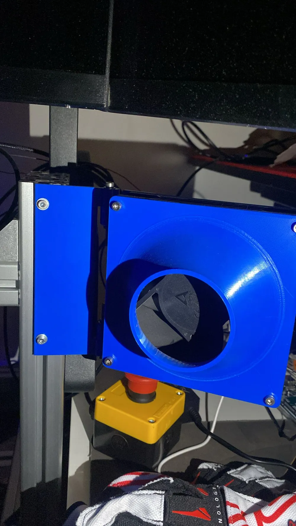 Wind Simulator Sim Racing 140mm Fan - Free 3D Print Model - MakerWorld