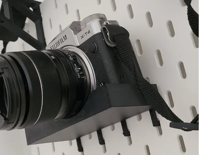 Fujifilm Xt4 skadis holder