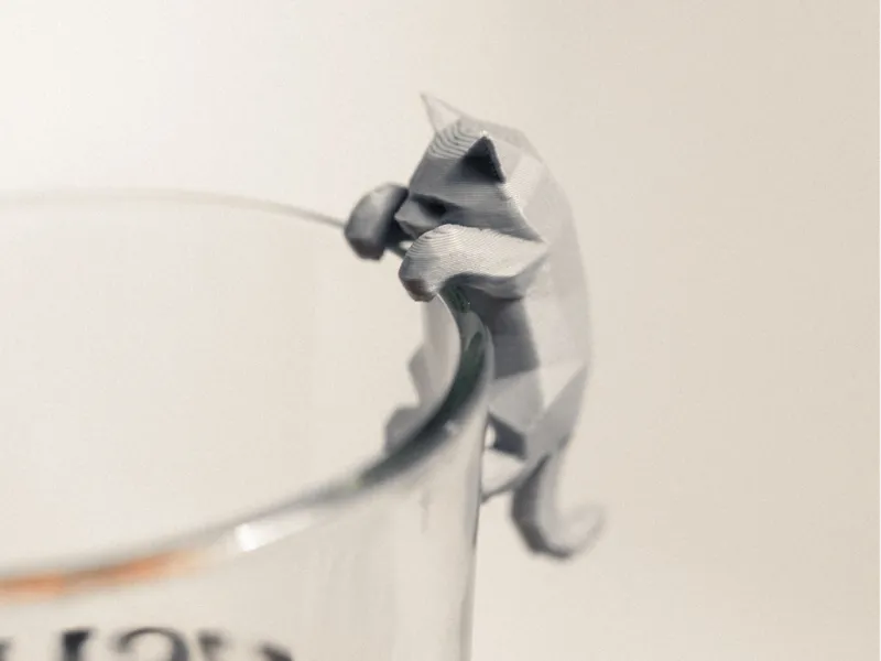 Low Poly Cat Glass Buddy