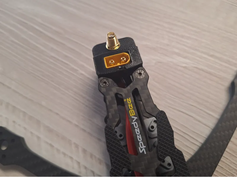SpeedyBee Master 5 V2 - XT60