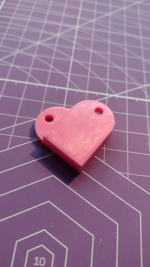 Simil brick (L3go) heart keychain/earrings view 4