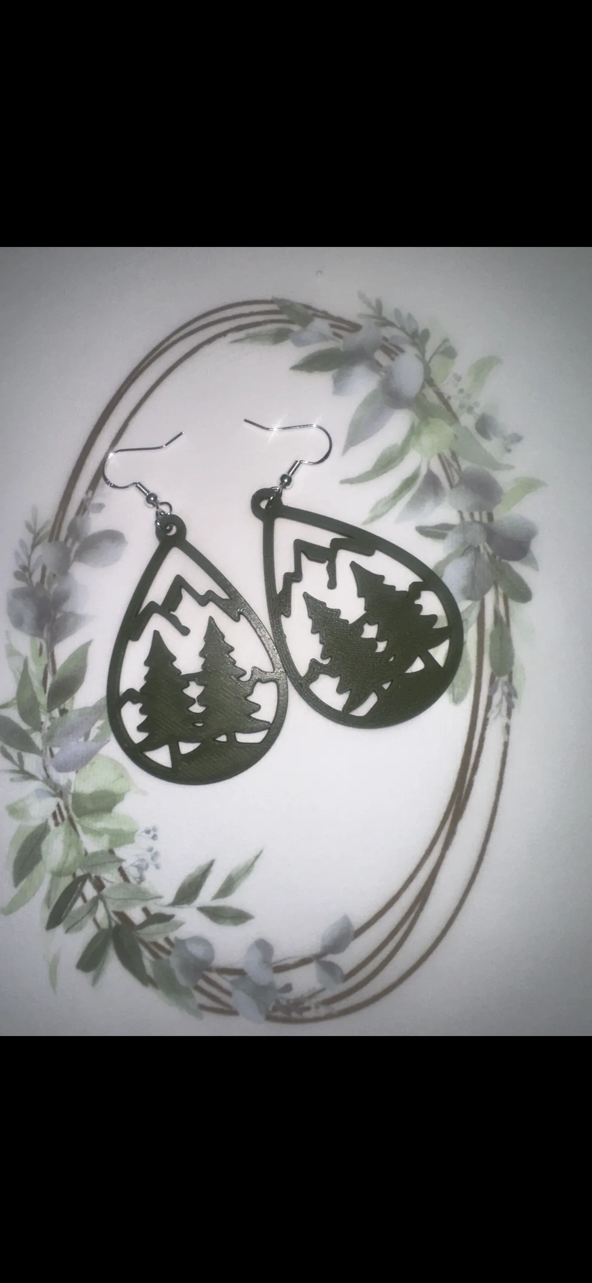 Nature Earrings view 3