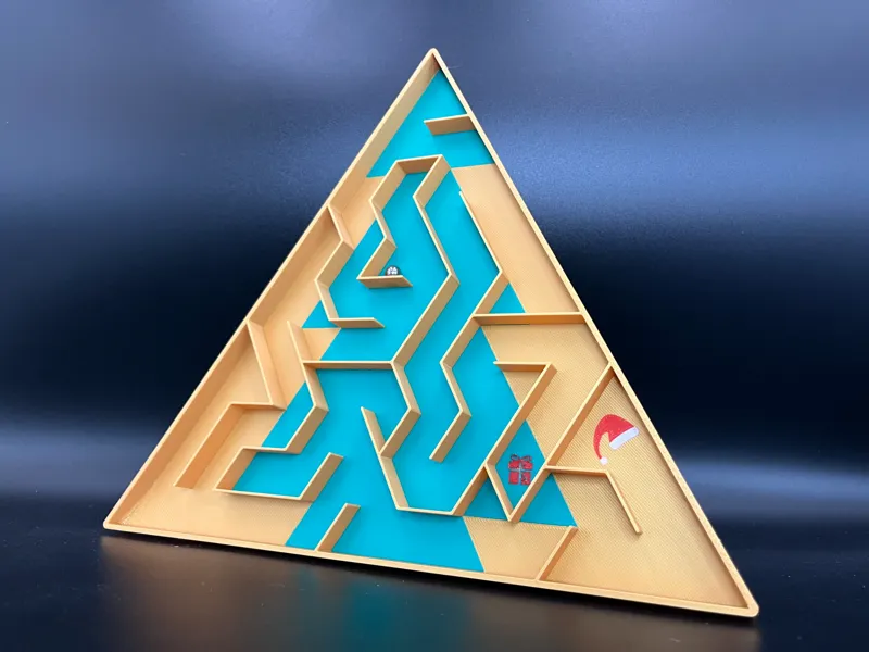 Christmas Maze