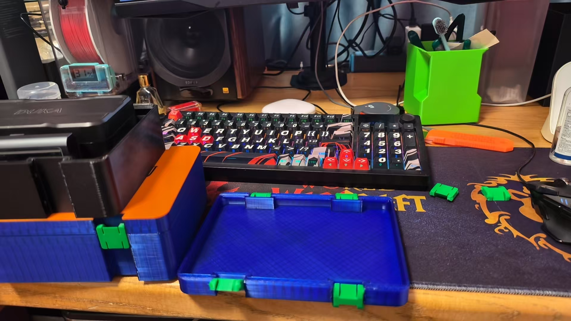 Miniatura 1 do modelo 3D 堆叠盒