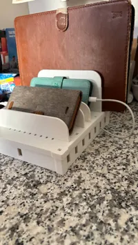 Station de charge multi-appareils — photo 2