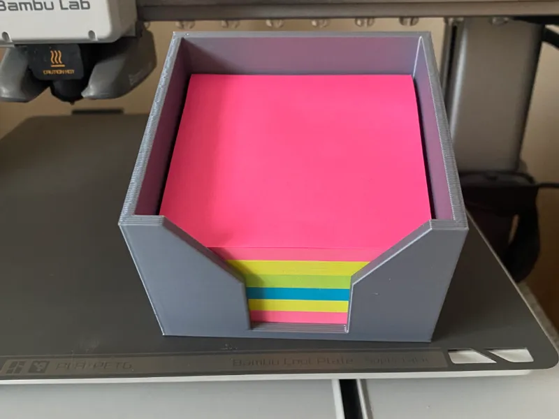 Postit holder