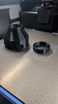 0.2mm layer, 2 walls, 15% infill PETG mit Bodenankern