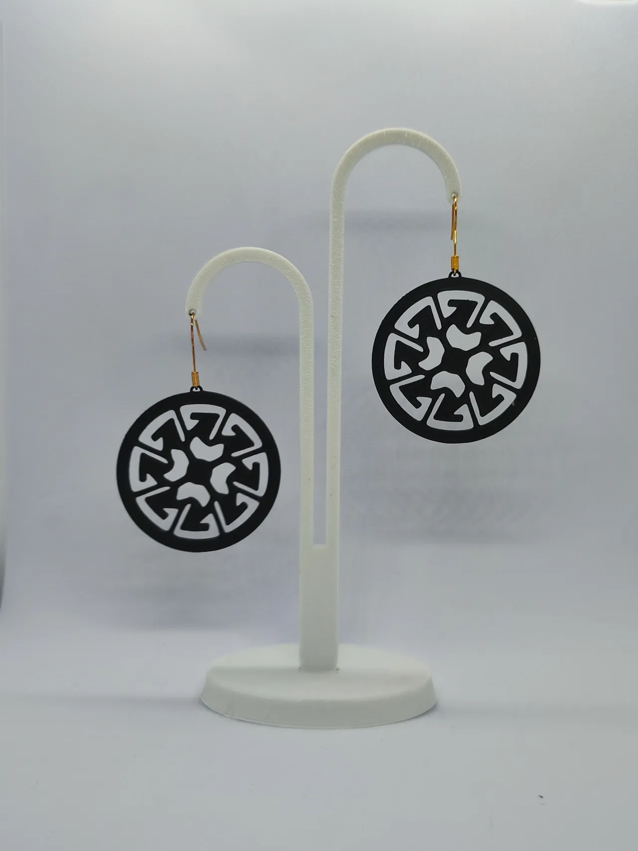 Aretes Aurora Negra view 2