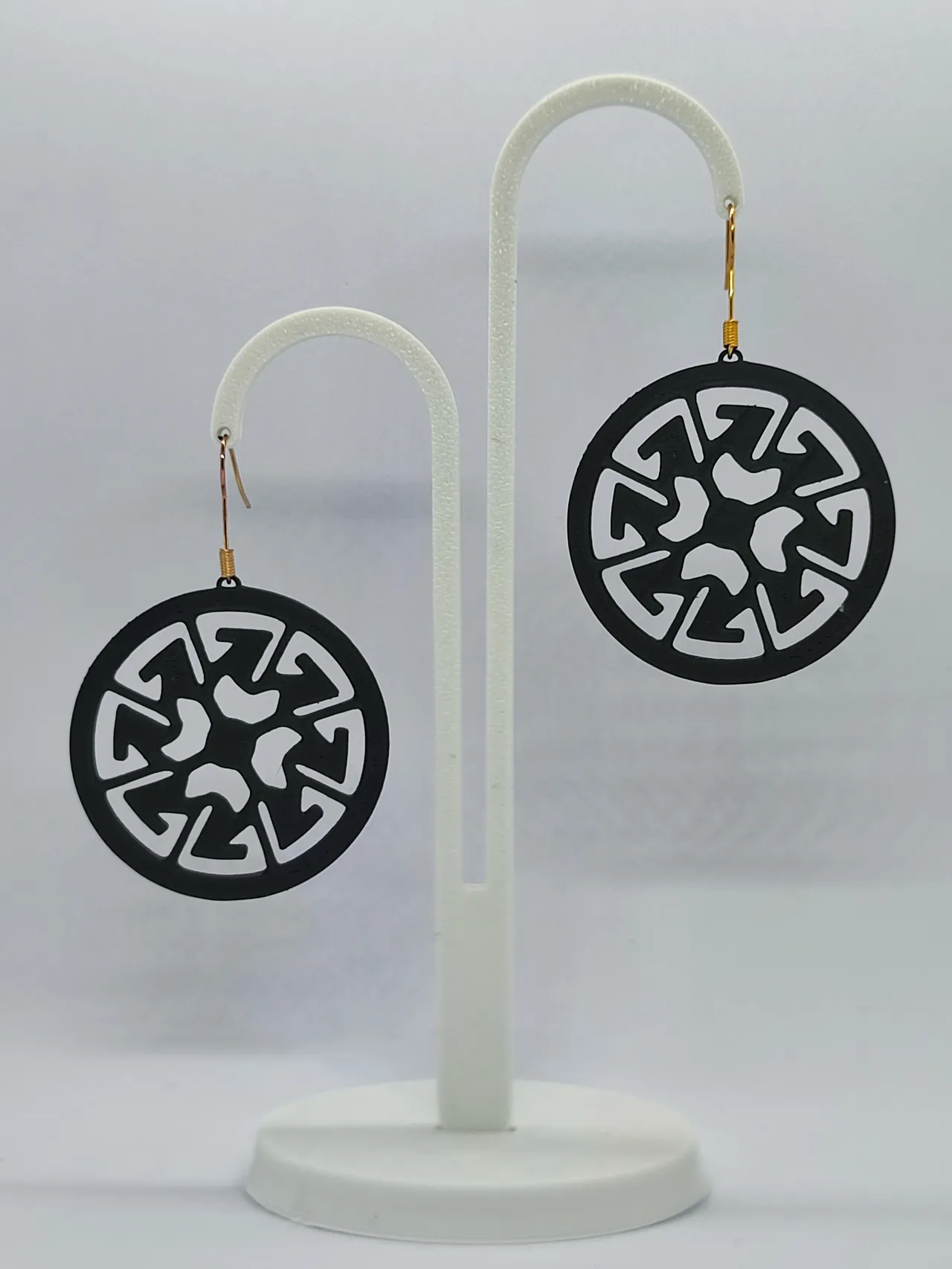 Aretes Aurora Negra view 3