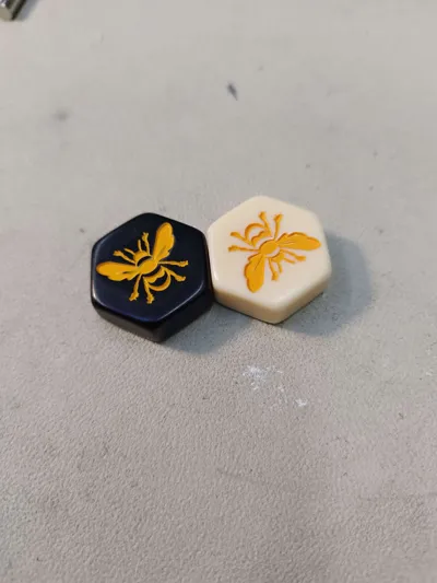 Magnetic Hive Tiles