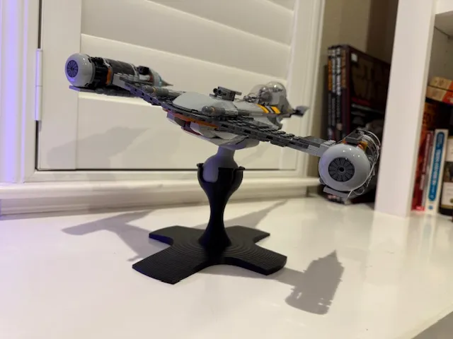 Mandalorian's N1 Starfighter Stand