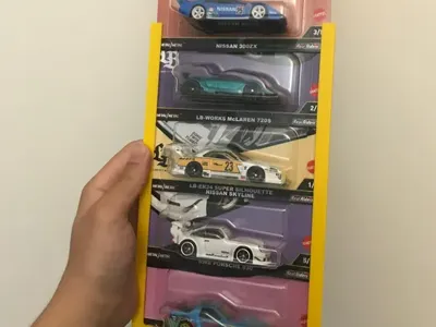 Hot Wheels Carded Holder
