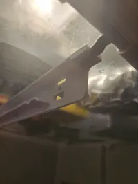 Réparation de glissière pour tiroir Frigidaire — photo 3
