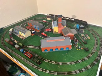 OO Gauge 5ft x 4ft Layout buildigs for my Grandad