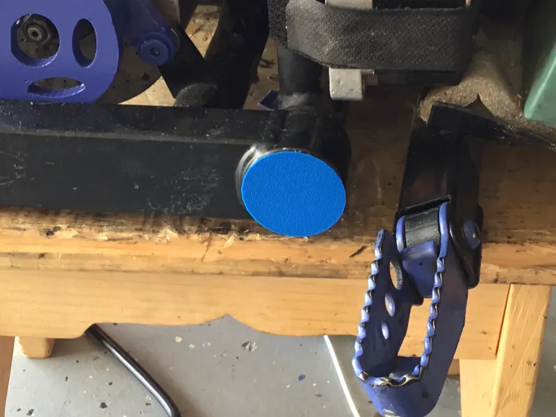 Swingarm cap for razor mx/sx models