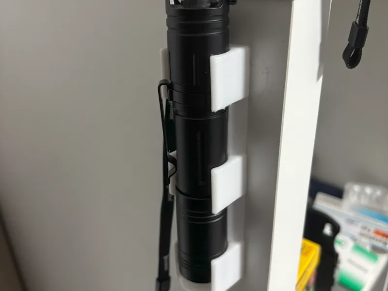 Wuben L50 Wall Mount (TPU)
