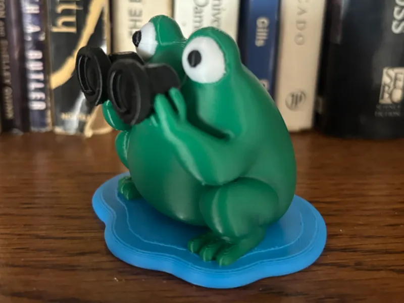 Binocular frog scout