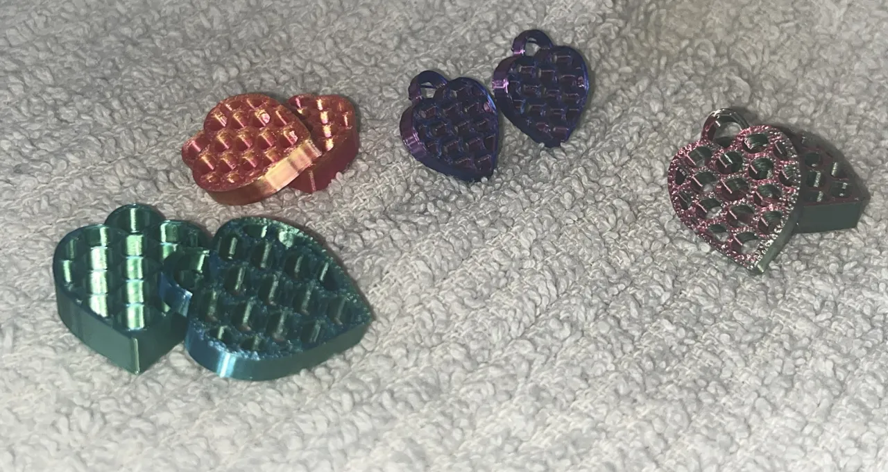 Honeycomb heart earrings view 3