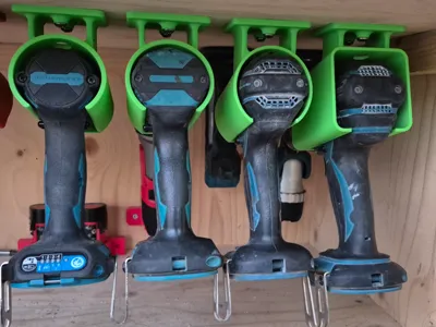 Makita holder for DDF482