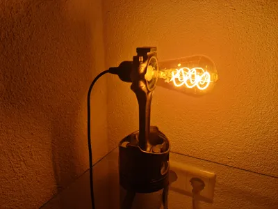 V8 Piston Lamp