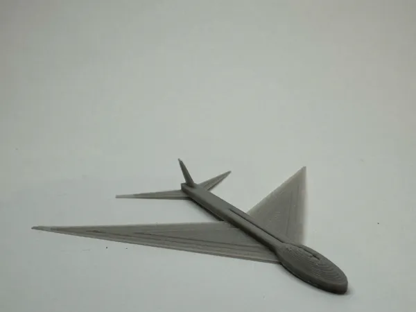 Petit planeur jouet