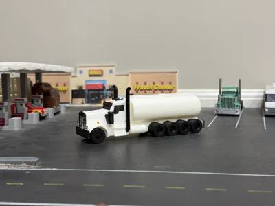 1-64 Keny Fuel Truck 