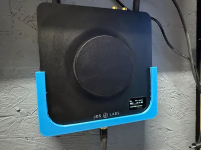 JDS LABS Element IV (headphone amp) wall mount 