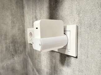 Adapter from chinese to european plug