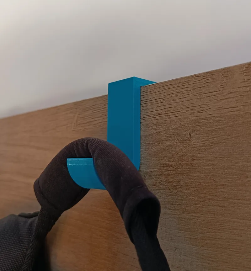 Simple door hook