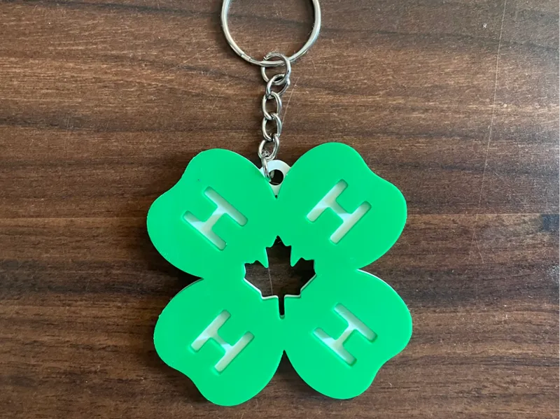 4-H Canada keychain