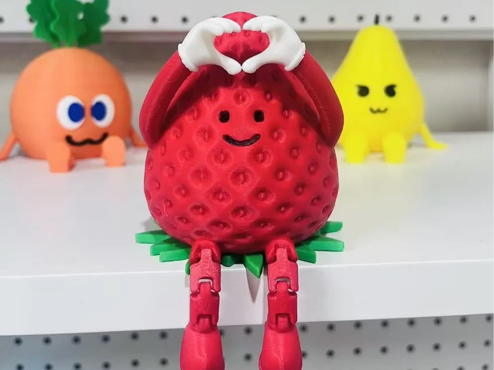 Miniatura 1 do modelo 3D 坐着的比心草莓盒子