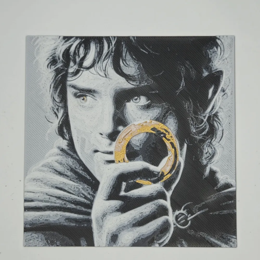 Frodo – Lord of the Rings Hueforge by LoFi Layers MakerWorld: Download ...