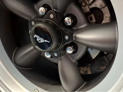 Hub Cap Mustang Rim Thrust Style 15x7 5on4,5 