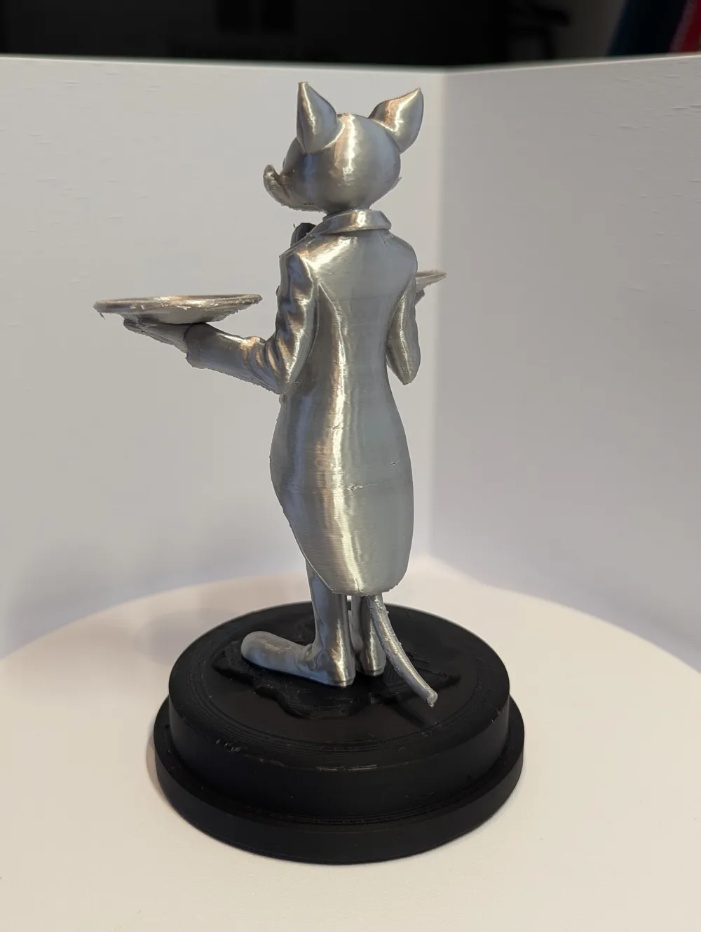 Cat butler No1 - rubber holder - Free 3D Print Model - MakerWorld