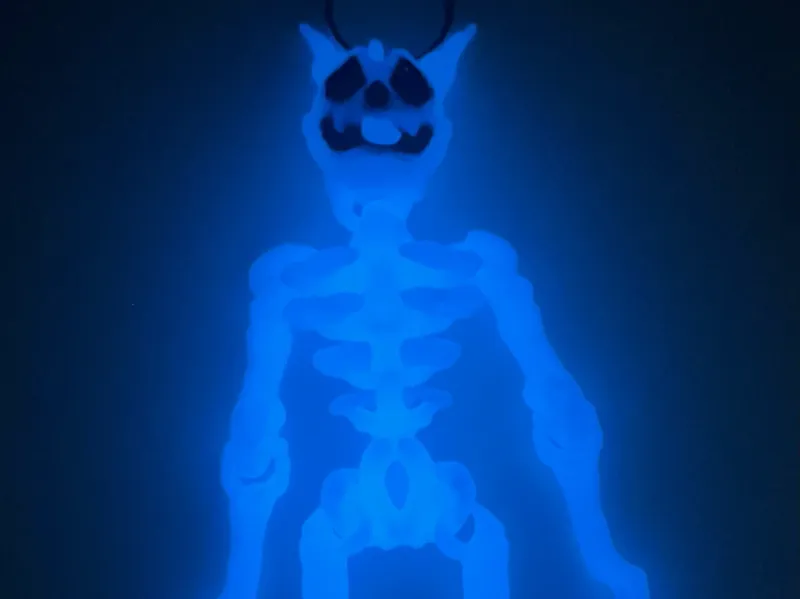 Articulated devil skeleton keychain