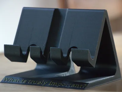 Samsung Galaxy Z Fold 6 & 7 Desk Stand
