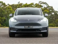 Décoration murale silhouette Tesla Model Y — photo 3