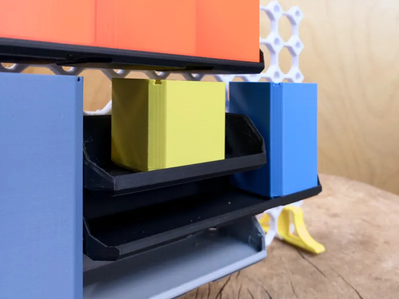 MultiBoard Shelf | Robust and MultiBin Compatible